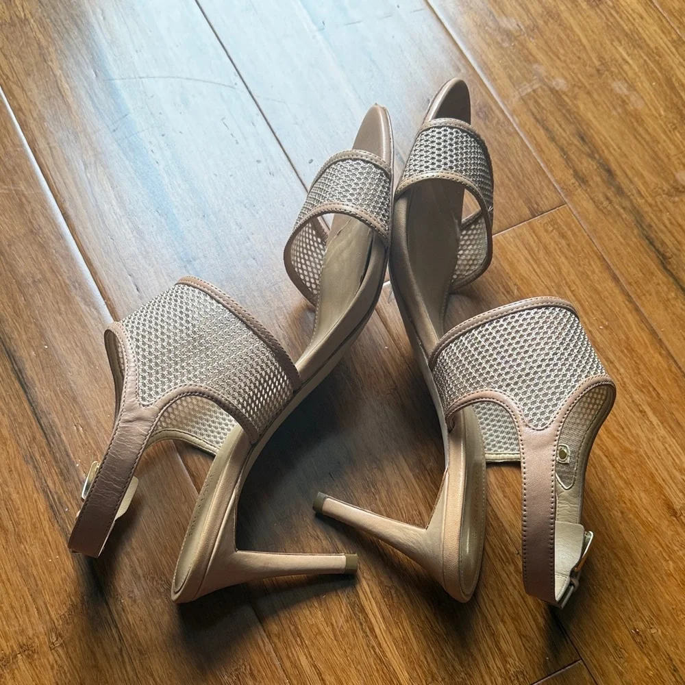 Michael Kors Tan Sandals - Picture 4 of 6